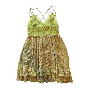 NWT Listicle Boutique Lace Lime Green Paisley Dress Size Large